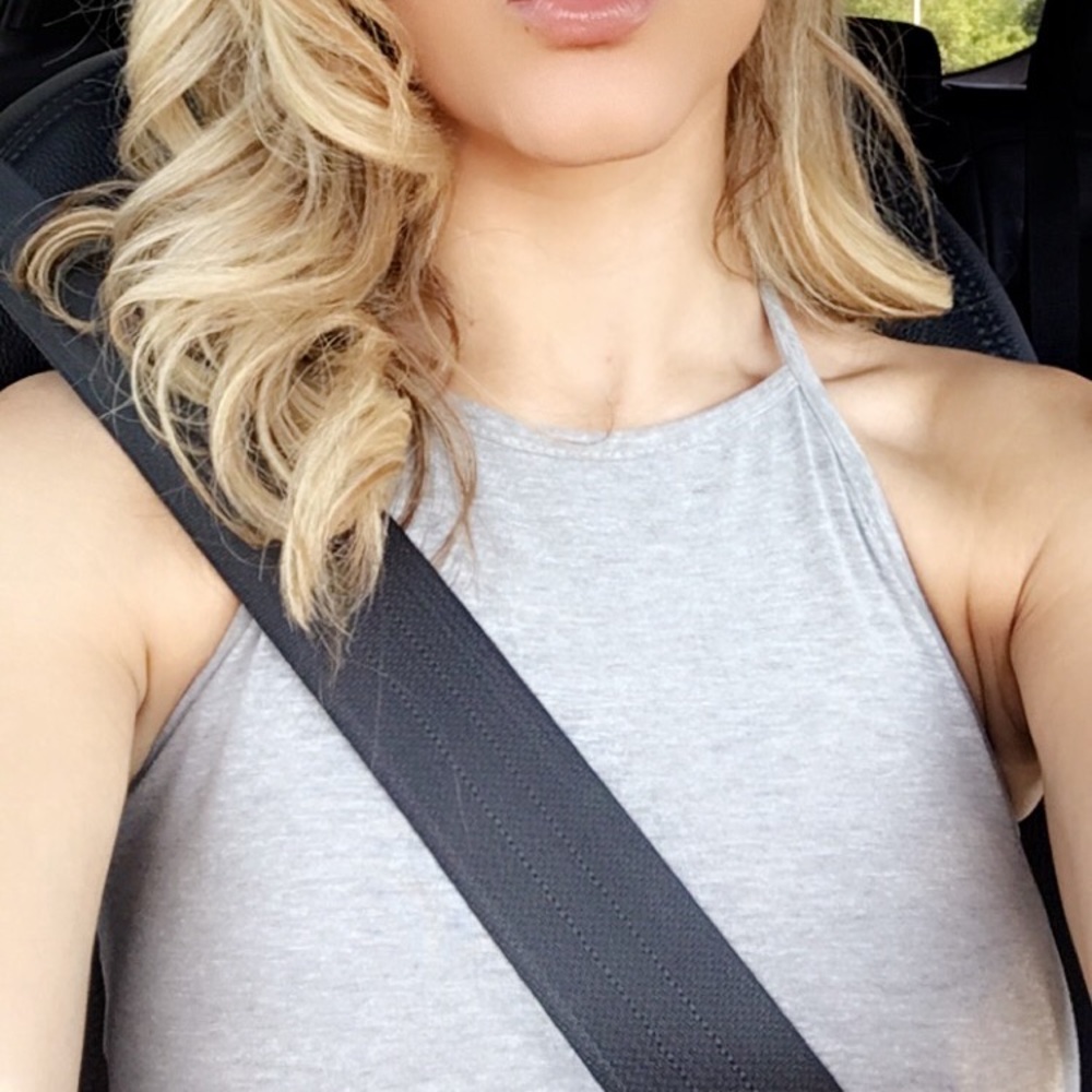 😍 PERFECT GRAY CROP HALTER BUNDLE W/OTHERS